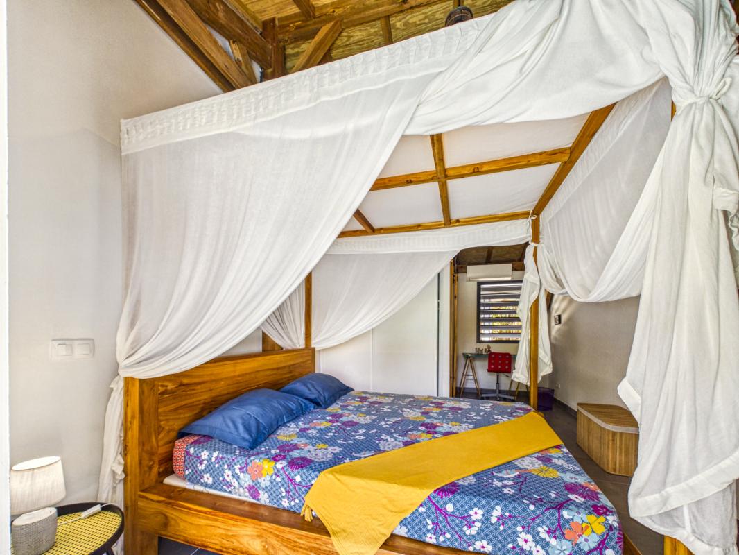 27.Location villa piscine vue mer 3 chambres Deshaies Guadeloupe